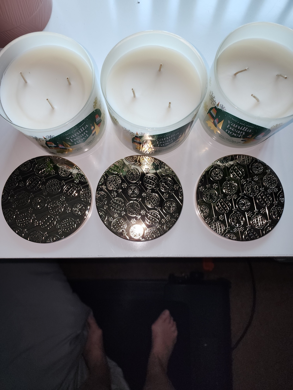 Vanilla Bean Noel 3-Wick Scented Candles (Set of 3) - Picture 3 of 4